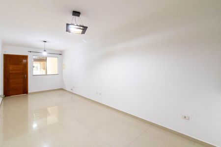 Sala de casa para alugar com 2 quartos, 130m² em Vila Sao Rafael, Guarulhos