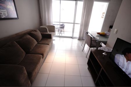 Apartamento para alugar com 64m², 2 quartos e 1 vaga