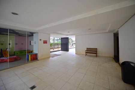 Apartamento para alugar com 64m², 2 quartos e 1 vaga