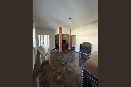 Sala de casa à venda com 5 quartos, 321m² em Curicica, Rio de Janeiro