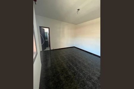 Casa à venda com 321m², 5 quartos e 3 vagas Casa à venda com 321m², 5 quartos e 3 vagasQuarto