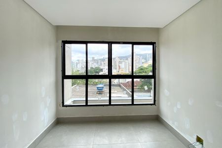 Sala de apartamento à venda com 3 quartos, 108m² em Carmo, Belo Horizonte
