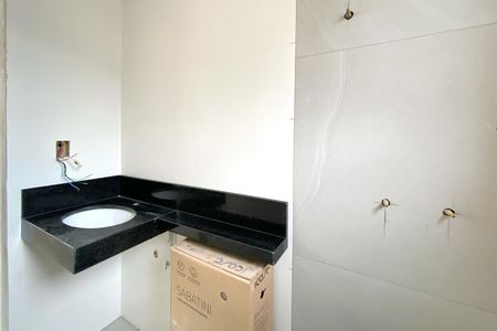 Apartamento à venda com 108m², 3 quartos e 3 vagasBanheiro da Suíte 2