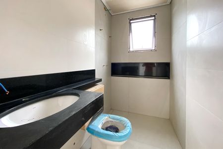 Apartamento à venda com 108m², 3 quartos e 3 vagasBanheiro da Suíte 2