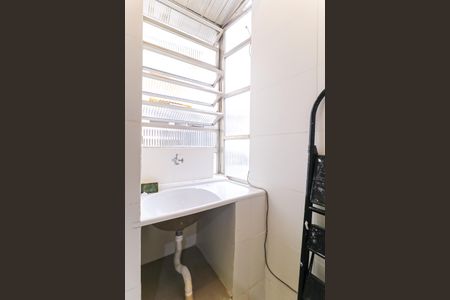 Apartamento para alugar com 47m², 2 quartos e sem vaga Apartamento para alugar com 47m², 2 quartos e sem vagaCozinha e Área de Serviço