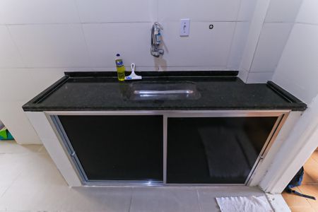 Apartamento para alugar com 47m², 2 quartos e sem vaga Apartamento para alugar com 47m², 2 quartos e sem vagaCozinha e Área de Serviço