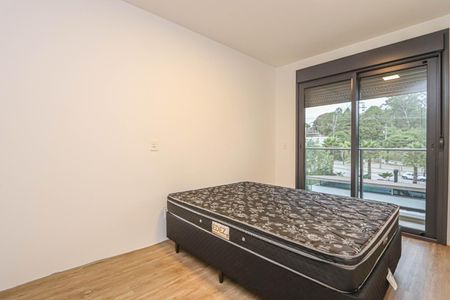 Quarto 2 de apartamento para alugar com 2 quartos, 74m² em Petrópolis, Porto Alegre