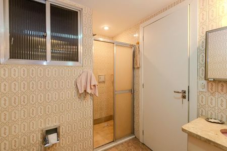 Apartamento à venda com 172m², 3 quartos e 1 vagaBanheiro Social