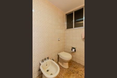 Apartamento à venda com 172m², 3 quartos e 1 vagaBanheiro Social