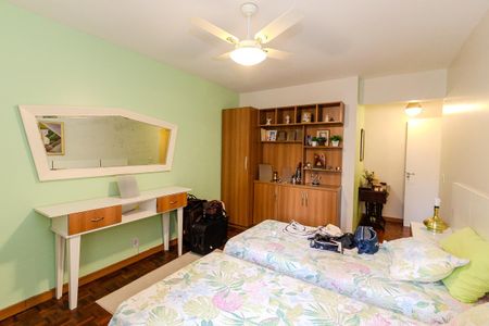 Apartamento à venda com 172m², 3 quartos e 1 vagaQuarto 2