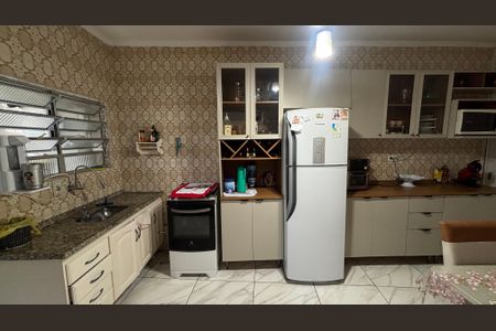 Casa para alugar com 80m², 3 quartos e 1 vagaCozinha