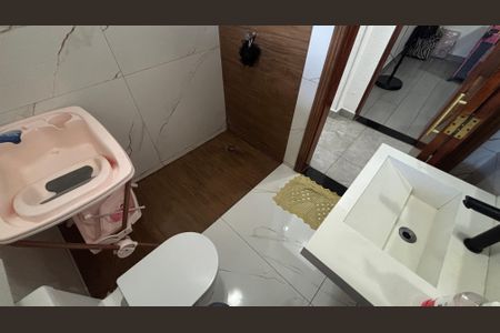 Casa para alugar com 80m², 3 quartos e 1 vagaBanheiro