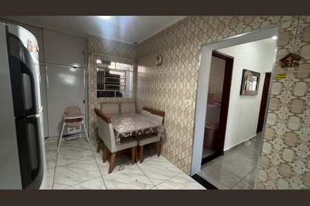 Casa para alugar com 80m², 3 quartos e 1 vagaCozinha