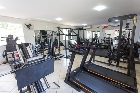 Apartamento para alugar com 55m², 2 quartos e 1 vaga Apartamento para alugar com 55m², 2 quartos e 1 vagaÁrea Comum - Academia