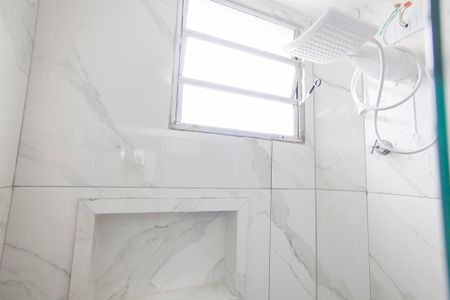 Apartamento para alugar com 55m², 2 quartos e 1 vaga Apartamento para alugar com 55m², 2 quartos e 1 vagaBanheiro