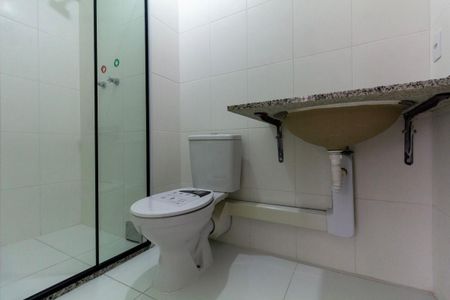 Apartamento para alugar com 74m², 2 quartos e 1 vaga Apartamento para alugar com 74m², 2 quartos e 1 vagaBanheiro 1