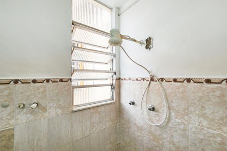 Banheiro  de kitnet/studio à venda com 1 quarto, 18m² em Centro, Rio de Janeiro