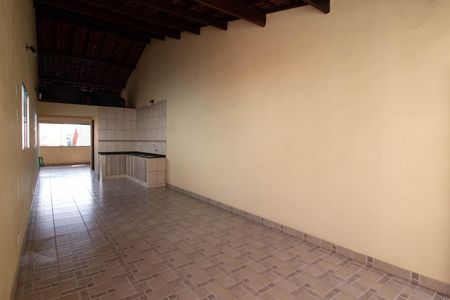 Casa à venda com 184m², 3 quartos e 2 vagasSótão