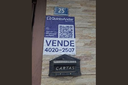 Casa à venda com 184m², 3 quartos e 2 vagasPlaca