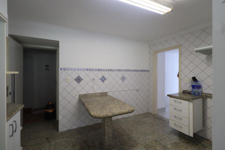 Apartamento à venda com 114m², 3 quartos e 2 vagasCozinha