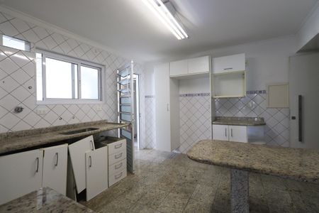 Apartamento à venda com 114m², 3 quartos e 2 vagasCozinha