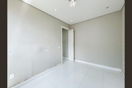 Quarto 1 de apartamento para alugar com 2 quartos, 42m² em Jardim Boa Vista (zona Oeste), Osasco