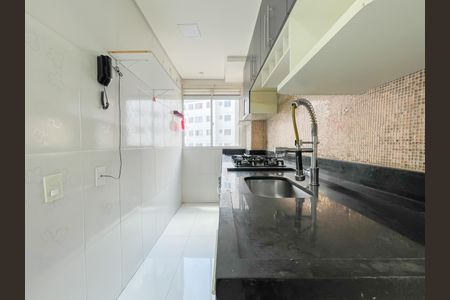 Apartamento para alugar com 42m², 2 quartos e sem vagaCozinha e Área de Serviço