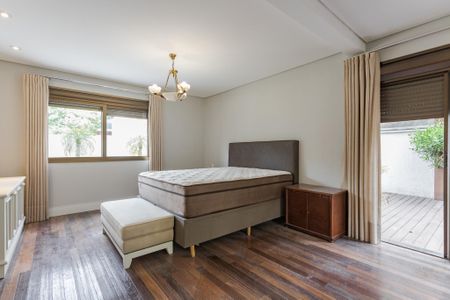 Apartamento para alugar com 180m², 2 quartos e 4 vagas Apartamento para alugar com 180m², 2 quartos e 4 vagasSuíte