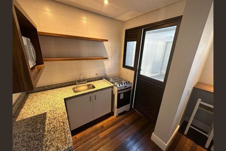 Cozinha  de apartamento para alugar com 2 quartos, 180m² em Auxiliadora, Porto Alegre