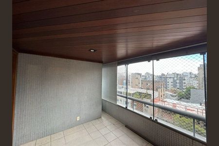 Apartamento para alugar com 134m², 3 quartos e 2 vagasVaranda