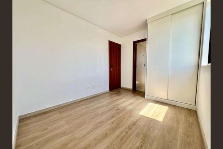 Apartamento à venda com 2 quartos, 93m² em Pampulha, Belo Horizonte