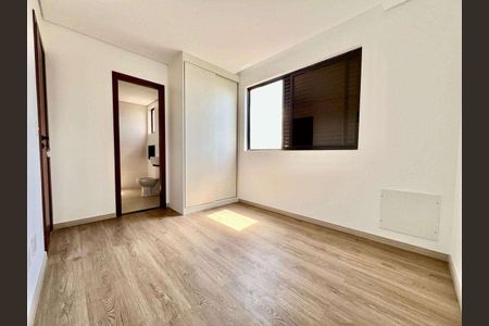Apartamento à venda com 2 quartos, 93m² em Pampulha, Belo Horizonte