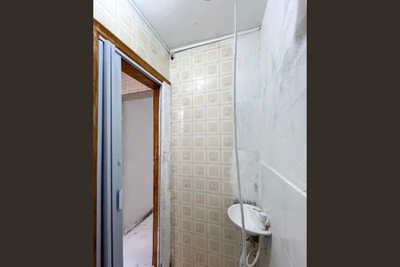 Banheiro de kitnet/studio para alugar com 1 quarto, 25m² em Sacomã, São Paulo