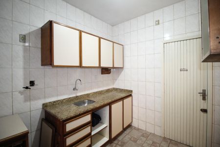 Apartamento à venda com 90m², 3 quartos e sem vagaCozinha