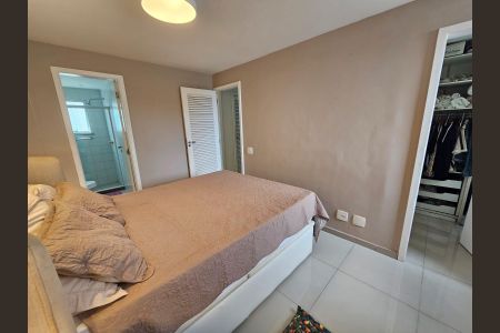 Apartamento à venda com 89m², 3 quartos e 1 vagaQuarto 2