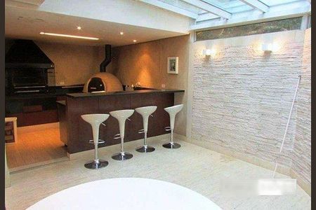 Apartamento à venda com 137m², 3 quartos e 1 vaga