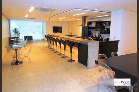 Apartamento à venda com 137m², 3 quartos e 1 vaga