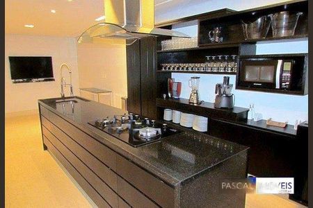 Apartamento à venda com 137m², 3 quartos e 1 vaga