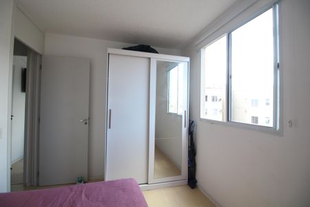 Quarto 1 de apartamento para alugar com 2 quartos, 46m² em Taquara, Rio de Janeiro