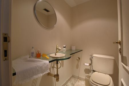 Apartamento à venda com 116m², 2 quartos e 2 vagasLavabo