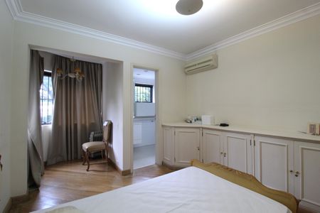 Apartamento à venda com 116m², 2 quartos e 2 vagasQuarto 2 - Suíte