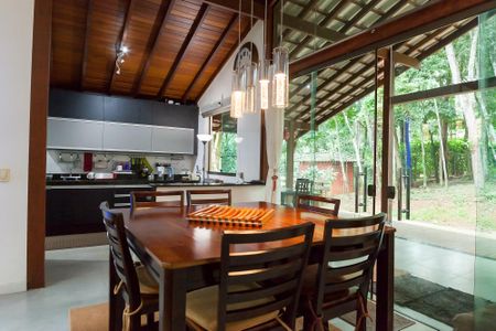 Sala de Jantar de casa de condomínio à venda com 3 quartos, 220m² em Vereda das Gerais, Nova Lima