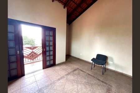 Sala 2 de casa à venda com 3 quartos, 160m² em Gopouva, Guarulhos