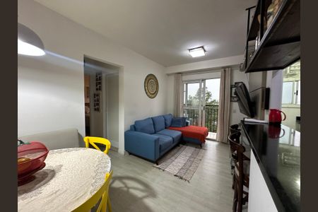 Sala de apartamento à venda com 2 quartos, 56m² em Centro, Barueri