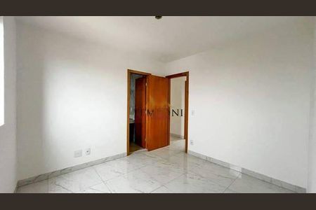 Apartamento à venda com 4 quartos, 262m² em Santa Rosa, Belo Horizonte