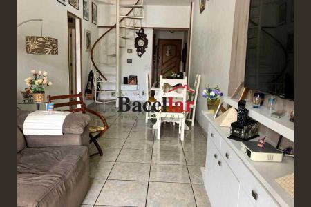 Apartamento à venda com 3 quartos, 67m² em Vila Isabel, Rio de Janeiro