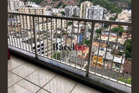 Apartamento à venda com 67m², 3 quartos e 1 vaga