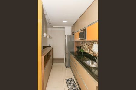 Apartamento para alugar com 68m², 3 quartos e 1 vagaCozinha e Área de Serviço