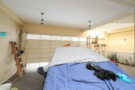 Casa à venda com 200m², 2 quartos e 3 vagasGaragem