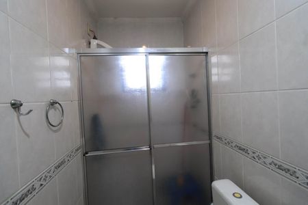 Casa à venda com 200m², 2 quartos e 3 vagasBanheiro de serviço